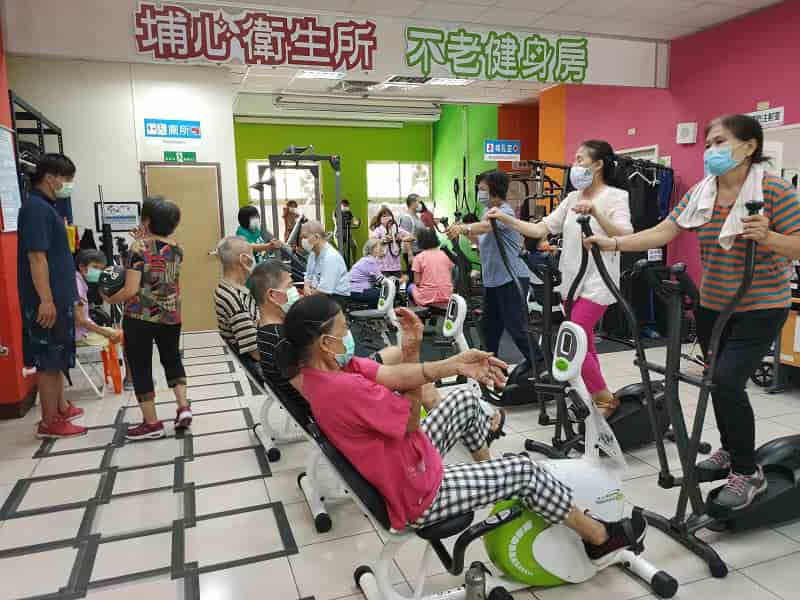 110年1月5日不老健身房運動課程 相本
