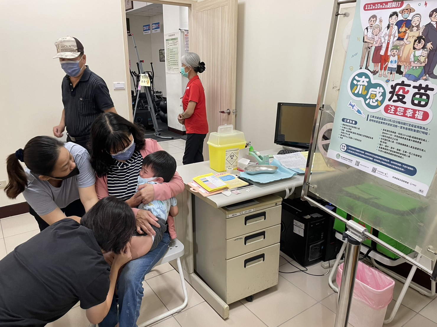 112年10月2日流感開打照片4