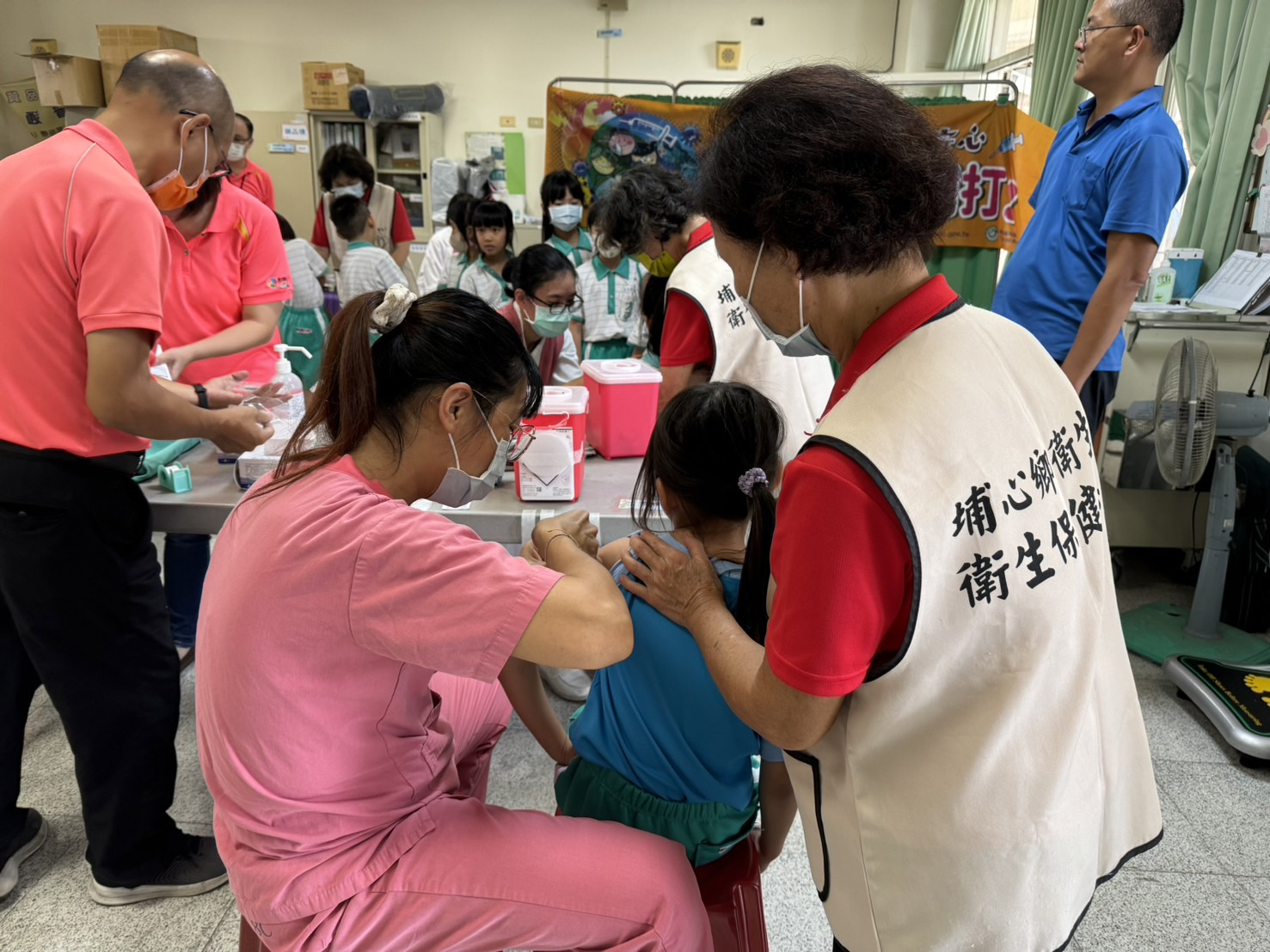 校園流感施打go 10月18日來到明聖國小及太平國小！照片2