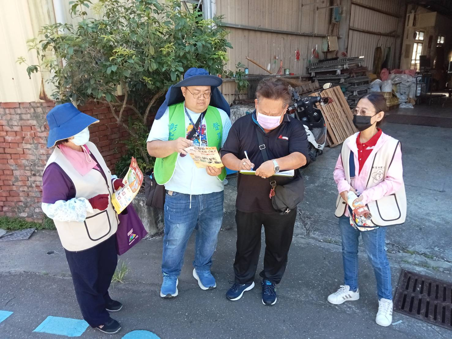 登革熱宣導，謝謝志工們一起協同進行密調，讓埔心鄉內各社區防疫無漏洞照片1